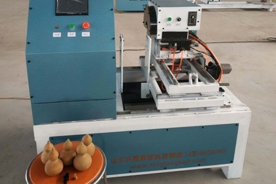 青州興隆裝載機(jī)配件